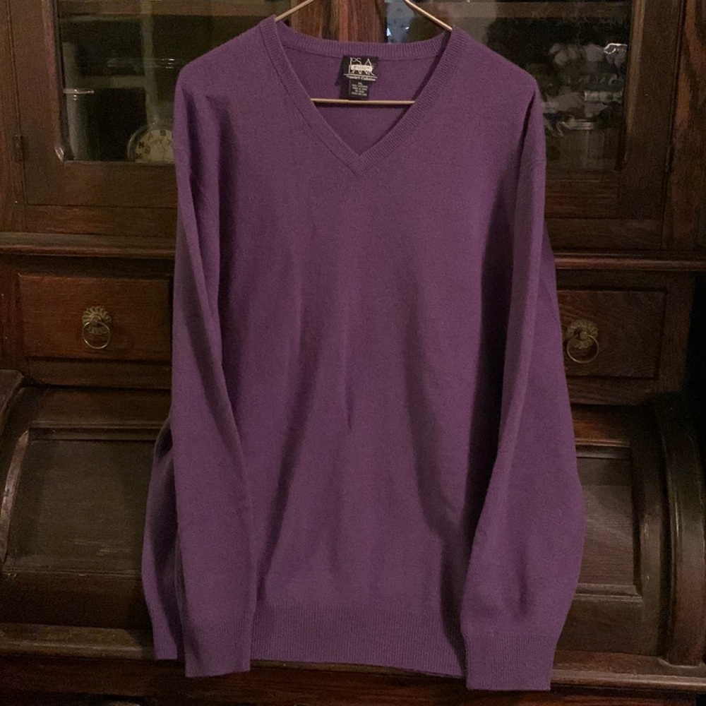 Cashmere sweater
